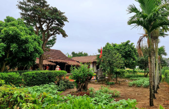 Cho thuê xe 16 chỗ đi thăm quan nhà Đại Tướng Võ Nguyên Giáp